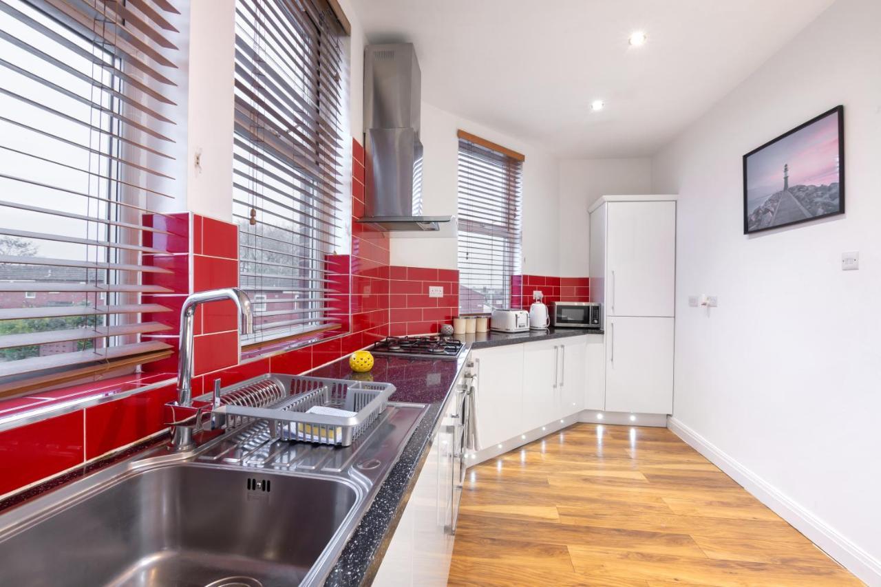 Modern Apartment Close To City Centre With Parking Leeds  Exteriér fotografie